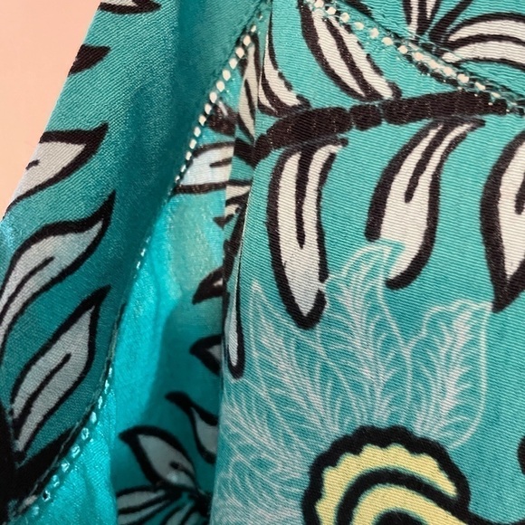 LOFT spaghetti strap top - Picture 2 of 3